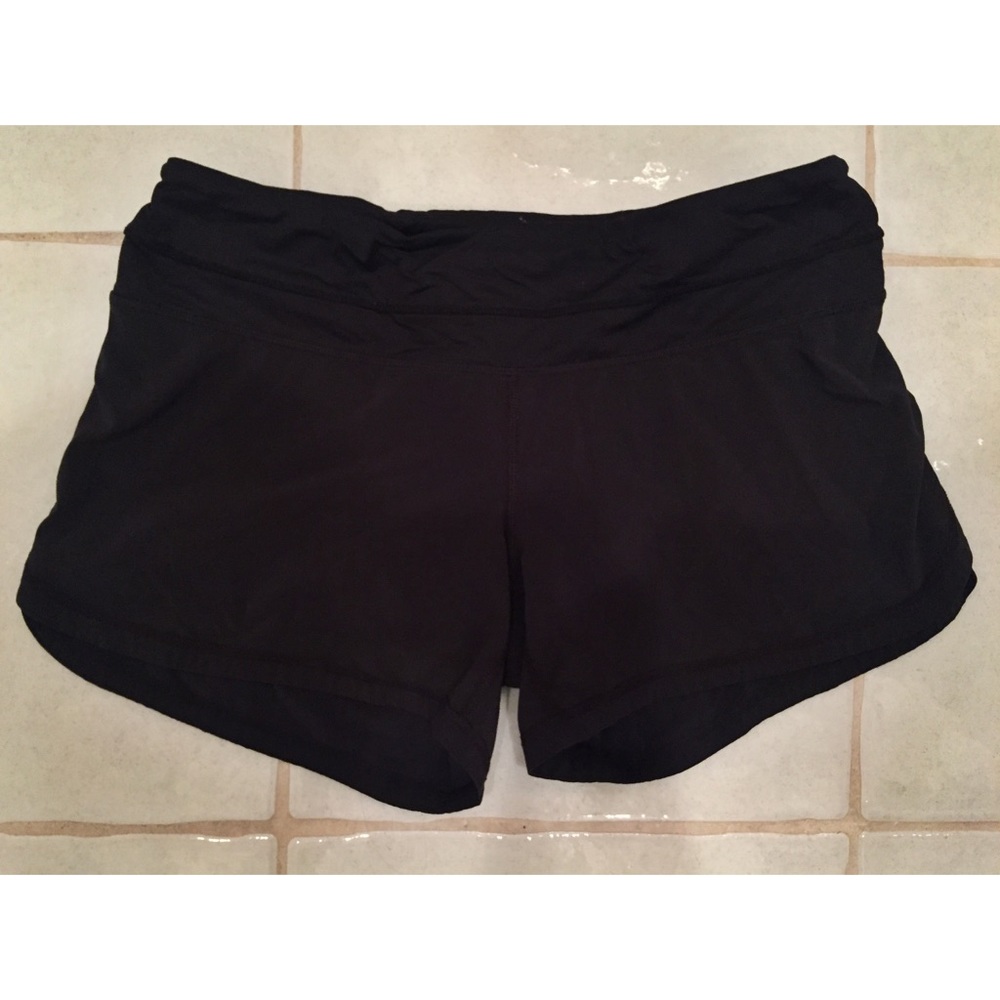 lululemon running shorts in black